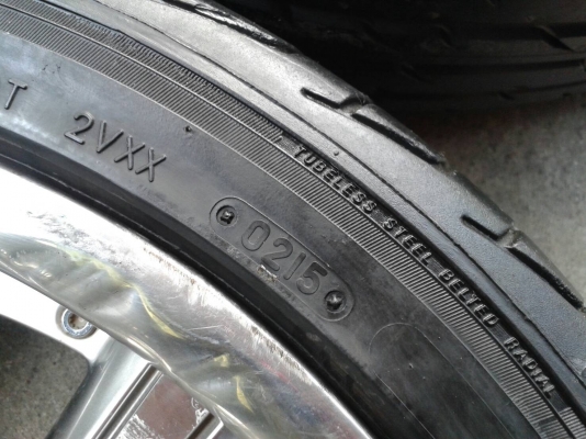 ขอบ18นิ้ว5รู114 พร้อมยาง ชุดนี้ ราคา 7900 บาท