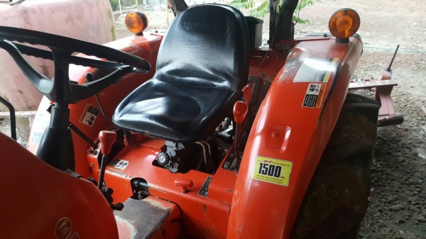 Kubota L3608 ปี55 หาง5 โรตารี่ ใบดัน ชั่วโมงน้อย สีเดิมบางนาบวช เล่มพร้อมโอน
