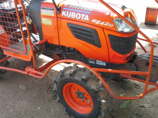 ขายคูโบต้า B2420 สนใจ โทรติดต่อ 081-2805754