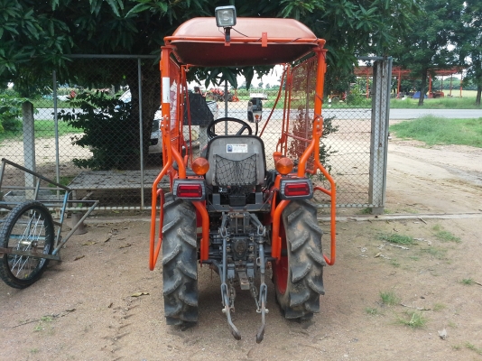 ขายคูโบต้า B2420 สนใจ โทรติดต่อ 081-2805754 ขายคูโบต้า B2420 สนใจ โทรติดต่อ 081-2805754