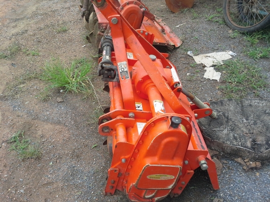 ขายโรตารี่ ตราช้าง รุ่นB24 สนใจ โทรติดต่อ 081-2805754 ขายโรตารี่ ตราช้าง รุ่นB24 สนใจ โทรติดต่อ 081-2805754