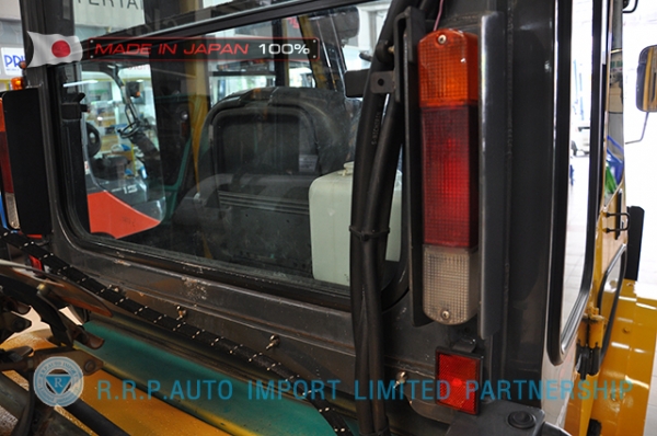 ขายรถโฟล์คลิฟท์มือสอง KOMATSU FG30T-16-732273 ราคา 395,000 บาท นำเข้าจากประเทศญี่ปุ่น 100\% ไม่เคยใช้งานในไทย