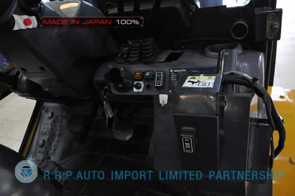 ขายรถโฟล์คลิฟท์มือสอง KOMATSU FG30T-16-732273 ราคา 395,000 บาท นำเข้าจากประเทศญี่ปุ่น 100\% ไม่เคยใช้งานในไทย