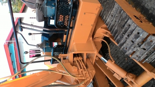 ขายแล้วครับขอบคุณช่างโยธา อ.บ.ต อ.แม่วงค์ ขออภัยด้วยท่านที่นัดไวหลายวันครับแบคโฮ PC 20 - 6 KOMATSU เครื่องเดิมไม่หลวมนิม 3D84-1A เครื่องไม่มีรอยซ่อม ปั้มเฟือง3ตอน แรงเร็ว เอวแน่นไม่หลวม แทรก.ลอเลอร์,ล้อนำ แน่น