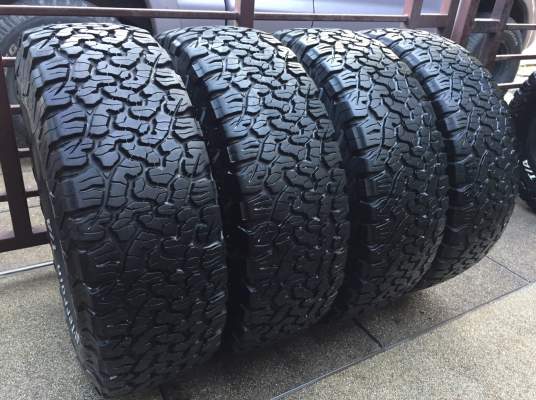 ยาง All BF Goodrich KO2 265 75 16 ปี15 ดอกเต็ม ติดหนวด ไม่มีปะ ราคาไม่แพง