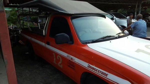 ขายโตโยต้าไทเกอร์ หัวเดียว ปี 2000 เครื่องดีเซล 2500 พวงมาลัยพาวเวอร์ ขายโตโยต้าไทเกอร์ หัวเดียว ปี 2000 เครื่องดีเซล 2500 พวงมาลัยพาวเวอร์