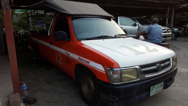 ขายโตโยต้าไทเกอร์ หัวเดียว ปี 2000 เครื่องดีเซล 2500 พวงมาลัยพาวเวอร์ ขายโตโยต้าไทเกอร์ หัวเดียว ปี 2000 เครื่องดีเซล 2500 พวงมาลัยพาวเวอร์