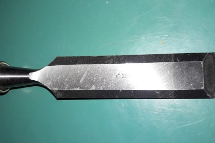 ขายสิ่วด้ามไม้Capenter ขนาด1"