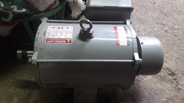 ขาย !! มอเตอร์3แรง220v.มิตซู.สภาพสวย.เดิมๆ.พร้อมใช้งาน
