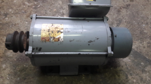 ขาย !! มอเตอร์2แรง220v.มิตซู.สภาพสวย.เดิมๆ.พร้อมใช้งาน