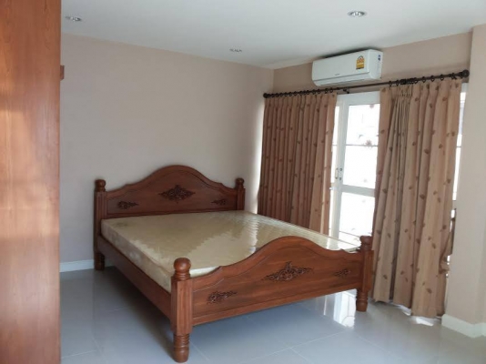 บ้านเดี่ยวใหม่ โครงการโมเดิรน์ทาวน์ เอกชัย 62ทับ1 เนื้อที่ 51 ตร.ว.