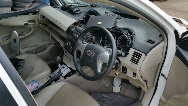 ขายรถอุบัติเหตุ HONDA CITY 2004 พร้อมเล่มทะเบียน