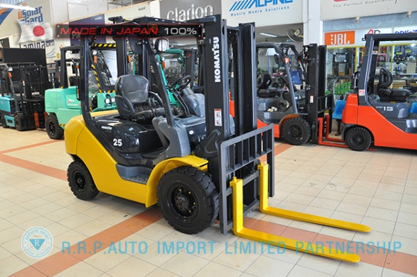 ขายรถโฟล์คลิฟท์มือสอง KOMATSU FD25C-16-731295 ราคา 355,000 บาท นำเข้าจากประเทศญี่ปุ่น 100\% ไม่เคยใช้งานในไทย