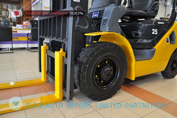 ขายรถโฟล์คลิฟท์มือสอง KOMATSU FD25C-16-731295 ราคา 355,000 บาท นำเข้าจากประเทศญี่ปุ่น 100\% ไม่เคยใช้งานในไทย