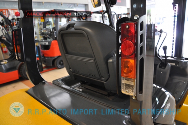 ขายรถโฟล์คลิฟท์มือสอง KOMATSU FD25C-16-731295 ราคา 355,000 บาท นำเข้าจากประเทศญี่ปุ่น 100\% ไม่เคยใช้งานในไทย