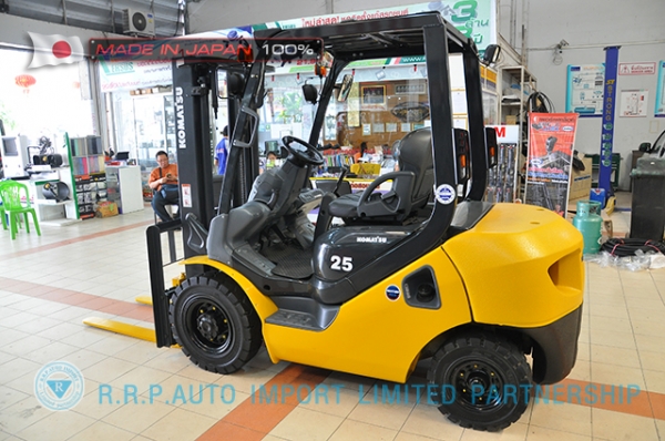 ขายรถโฟล์คลิฟท์มือสอง KOMATSU FD25C-16-731295 ราคา 355,000 บาท นำเข้าจากประเทศญี่ปุ่น 100\% ไม่เคยใช้งานในไทย