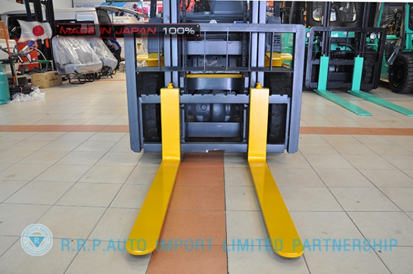 ขายรถโฟล์คลิฟท์มือสอง KOMATSU FD25C-16-731295 ราคา 355,000 บาท นำเข้าจากประเทศญี่ปุ่น 100\% ไม่เคยใช้งานในไทย