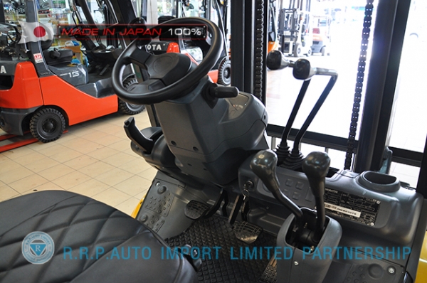 ขายรถโฟล์คลิฟท์มือสอง KOMATSU FD25C-16-731295 ราคา 355,000 บาท นำเข้าจากประเทศญี่ปุ่น 100\% ไม่เคยใช้งานในไทย