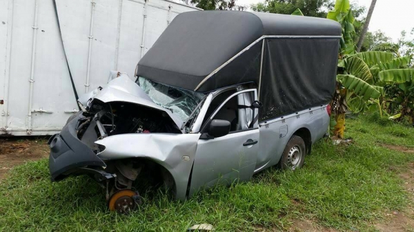 ขายรถอุบัติเหตุ TRITON ตอนเดียว 2012 พร้อมเล่มทะเบียน