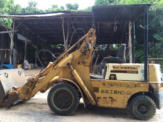 ขายรถตัก โคมัสซุ SD10-3เครื่องดีเซล เกียณ์ธรรมดา พวงมาลัยเพาเวอร์ รถพร้อมใช้ เดิมๆๆจากนอก เครื่องดีมาก ระบบไฮดรอลิคดี ไม่รั่วไม่ซึม