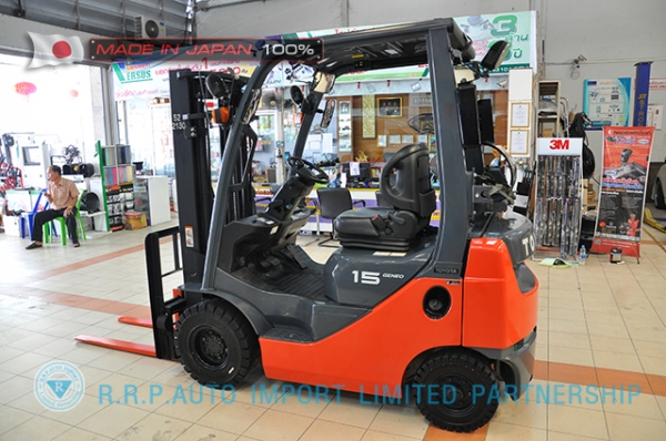 ขายรถโฟล์คลิฟท์มือสอง TOYOTA รุ่น 8FGL15-32568 ราคา 275,000 บาท นำเข้าจากประเทศญี่ปุ่น 100\% ไม่เคยใช้งานในไทย