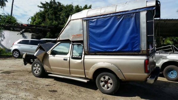 ขายรถอุบัติหตุ ฟรอนเทียร์ แคป เครื่อง 2.7 พร้อมเล่มทะเบียนโอนลอย