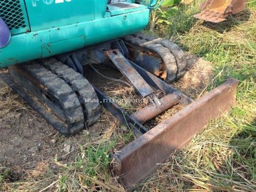 มองหารถมือสองนำเข้าจากญี่ปุ่น ราคากันเอง รถขุดเล็ก รหัสสินค้า : 80802417