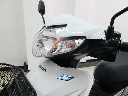 (โอนฟรี) ขาย Honda Wave 110I สตาร์ทมือ ปี 2016 ไมล์แท้ 5045 กม สภาพสวยเดิมๆ เครื่องหัวฉีดประหยัดน้ำมัน