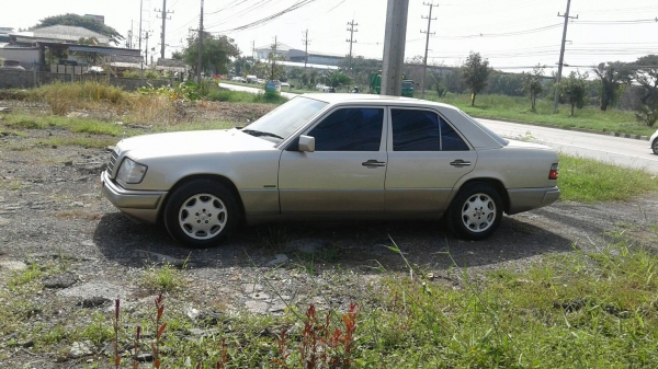BENZ E-CLASS, E220 โฉม W124 E หน้า (โรงจำปา ปี93-97)