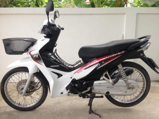 Honda Wave110i หัวฉีด สตาร์ทมือ ปี 58 สวยใหม่ Honda Wave110i หัวฉีด สตาร์ทมือ ปี 58 สวยใหม่