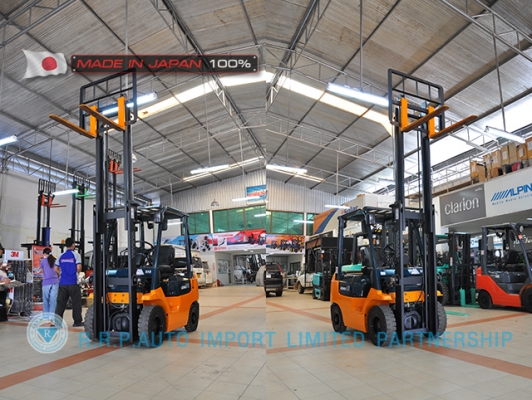 ขายรถโฟล์คลิฟท์มือสอง TOYOTA รุ่น 7FD18-18583 ราคา 295,000 บาท นำเข้าจากประเทศญี่ปุ่น 100\% ไม่เคยใช้งานในไทย
