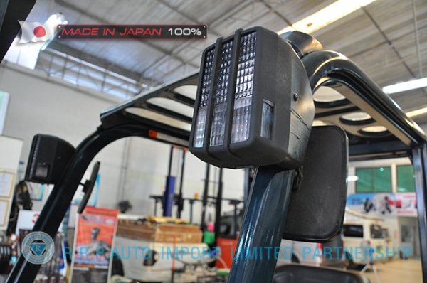 ขายรถโฟล์คลิฟท์มือสอง TOYOTA รุ่น 7FD18-18583 ราคา 295,000 บาท นำเข้าจากประเทศญี่ปุ่น 100\% ไม่เคยใช้งานในไทย