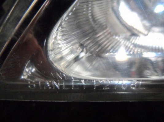 อะไหล่ รถยนต์ มือ สอง ไฟหน้ารถยนต์ ซีนอล xenon ครบชุด ฮอนด้า แอคคอร์ด ปี04 ปลาวาฬ Honda Accord 04