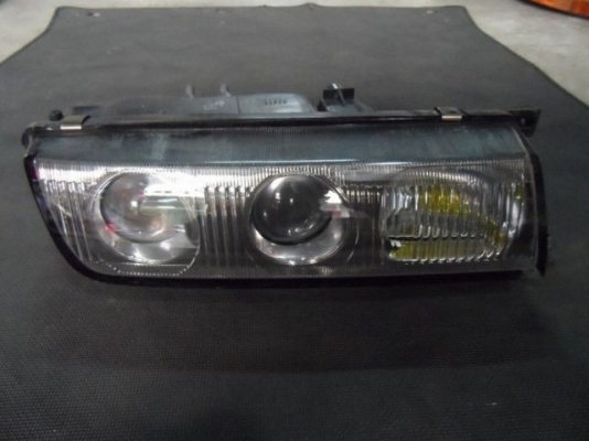 อะไหล่ รถยนต์ มือ สอง ไฟหน้ารถยนต์มือสอง นิสสัน เซฟิโร่ เอ31 24วาว NISSAN CEFIRO A31 24VAL