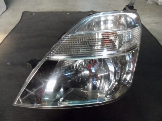 อะไหล่ รถยนต์ มือ สอง ไฟหน้ารถยนต์มือสอง ซีนอน xenon ครบชุด ฮอนด้า สตรีม รุ่นแรก HONDA STREAM