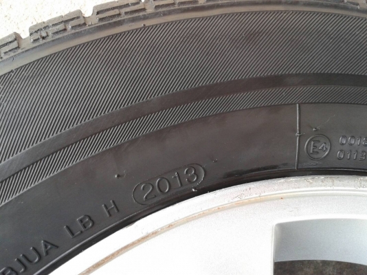 ล้ออีสุ ขอบ16นิ้ว6รู พร้อมยาง ชุดนี้ ราคา 5500 บาท