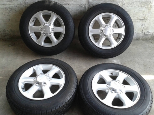 ล้ออีสุ ขอบ16นิ้ว6รู พร้อมยาง ชุดนี้ ราคา 5500 บาท