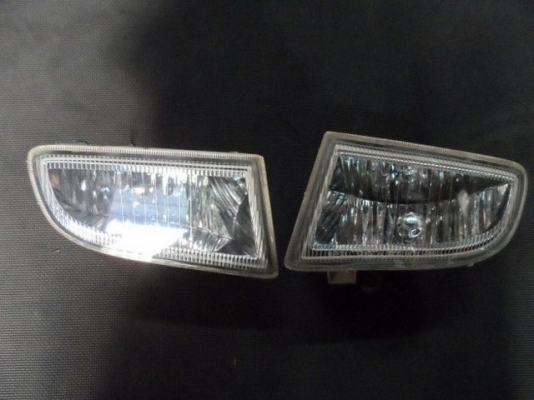 อะไหล่ รถยนต์ มือ สอง Sportlight สปอตไลท์ ไฟตัดหมอก โตโยต้า เอสติม่า TOYOTA Estima รุ่นแรก ปี 2004