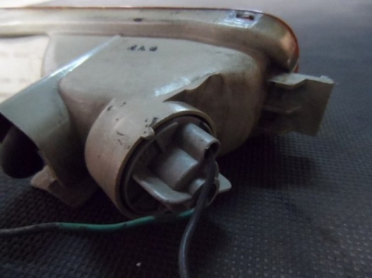 อะไหล่ รถยนต์ มือ สอง ไฟในกันชน มาสด้า นิว ซีดาน MAZDA NEW SEDAN