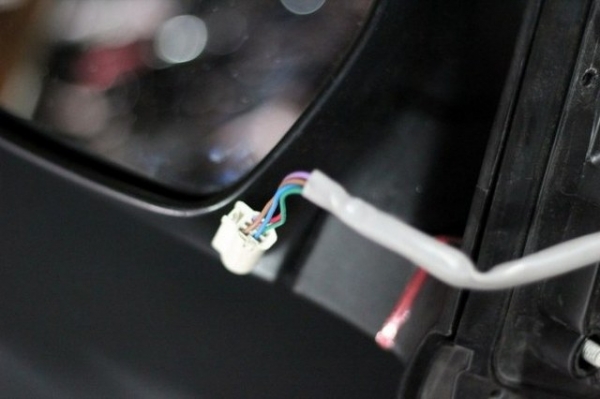 อะไหล่ รถยนต์ มือ สอง กระจกมองข้าง  รถตู้ โตโยต้า ดีโฟดี TOYOTA D4D