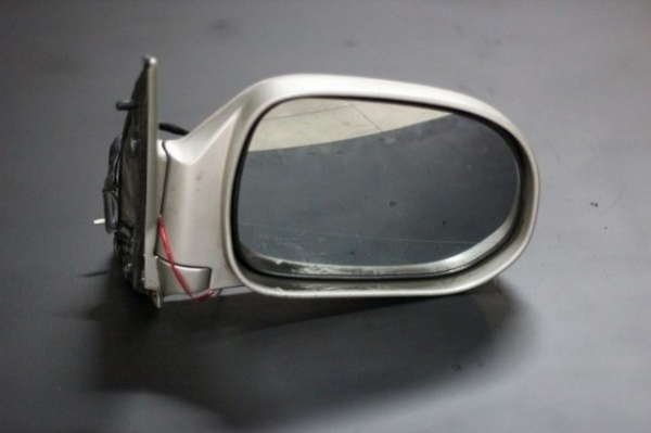 อะไหล่ รถยนต์ มือ สอง กระจกมองข้าง โตโยต้า แกรนเวีย TOYOTA GRANVIA