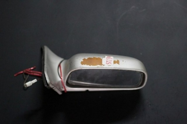 อะไหล่ รถยนต์ มือ สอง กระจกมองข้าง โตโยต้า โคโรน่า เอสที 170 172 TOYOTA ST 170 172 อะไหล่ รถยนต์ มือ สอง กระจกมองข้าง โตโยต้า โคโรน่า เอสที 170 172 TOYOTA ST 170 172