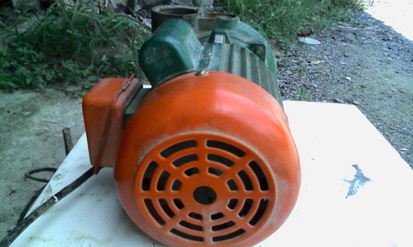 ปั้มน้ำ 2นิ้ว 2 เเรง