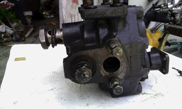 ปั่นดัมพ์ขนาด 4 ตัน ทั่วไป สภาพสวย(ขายเเล้ว ขอบคุณทีมงานเว็บพี่เสือทุกท่านครับ)