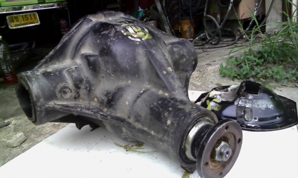 เฟืองท้าย นิสสัน บิ๊กเอ็ม 8/35 สภาพสวย