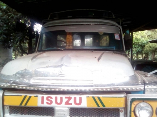 ขายดั้มท์ เครื่องEH 700   พวงมาลัยเพาเวอร์  เพืองท้าย 260  เอกสารพร้อม  ราคา  260,000 บาท