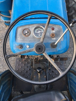 ขายครับ รถไถ่ ฮีซ่ากิ 31แรง ขายครับ รถไถ่ ฮีซ่ากิ 31แรง