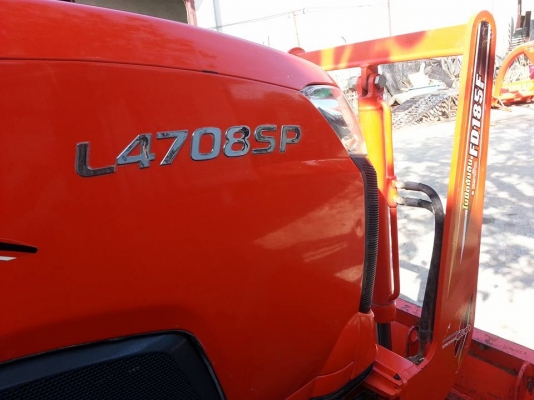 คูโบต้า L4708SP 4 WD ใบมีดดันหน้า ผานหลัง ทำงาน 520 ชั่วโมง