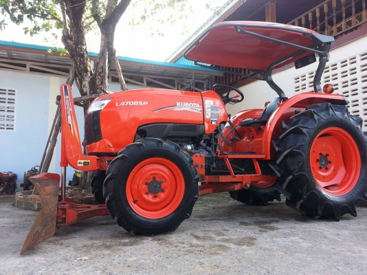 คูโบต้า L4708SP 4 WD ใบมีดดันหน้า ผานหลัง ทำงาน 520 ชั่วโมง