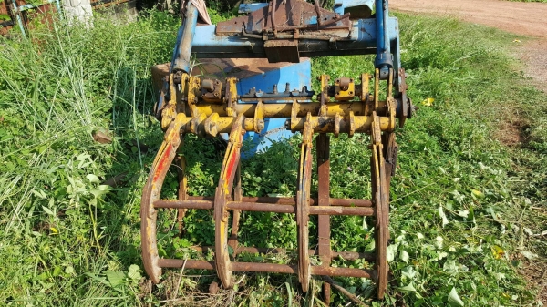 ขาย คีบ KK ขาเดี่ยว สภาพพร้อมใช้งาน อุปกรณ์มีให้ครบ